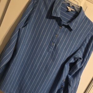 Croft & Barrow Blue and White Linen Blend Casual Button Down Shirt